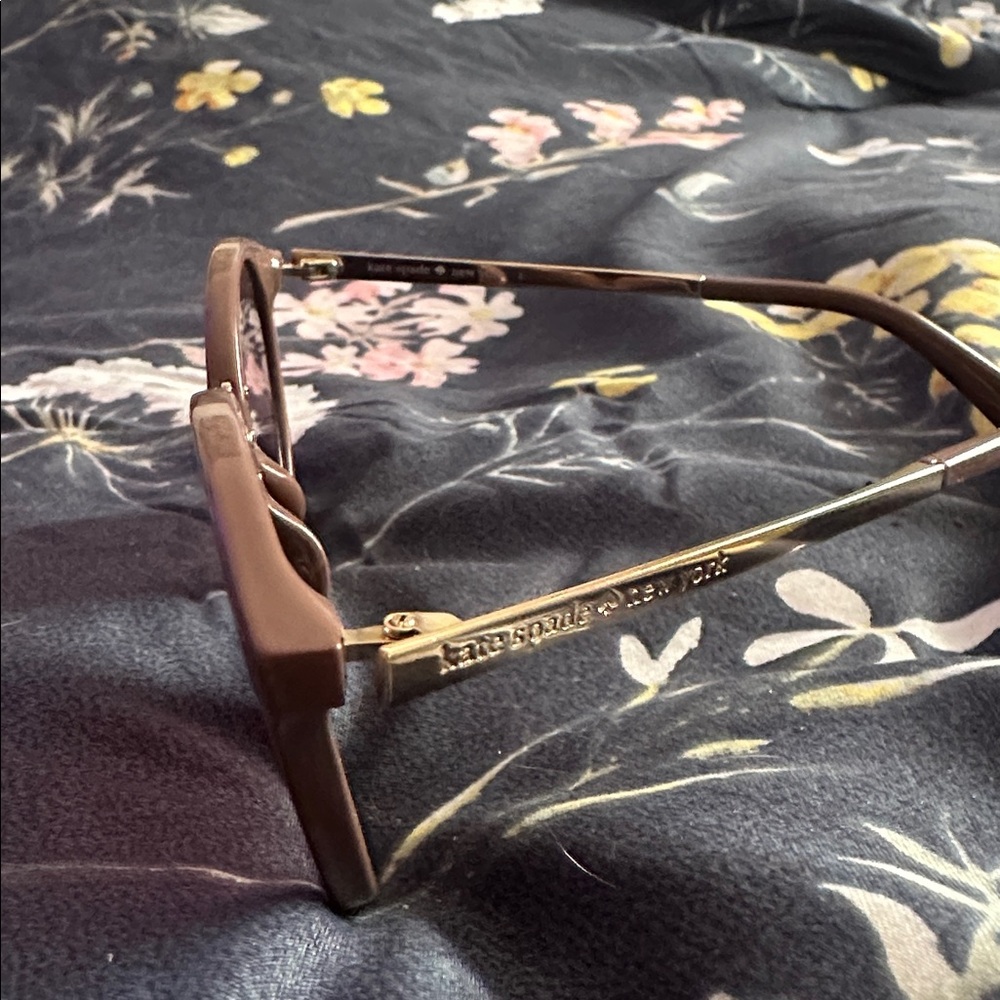 Chic Pink Kate Spade Sunglasses